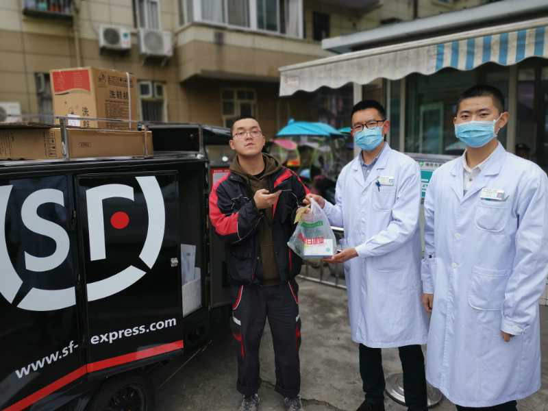 药品调剂科延伸药学服务提升患者满意度    ——距离挡不住我们为您服务的心