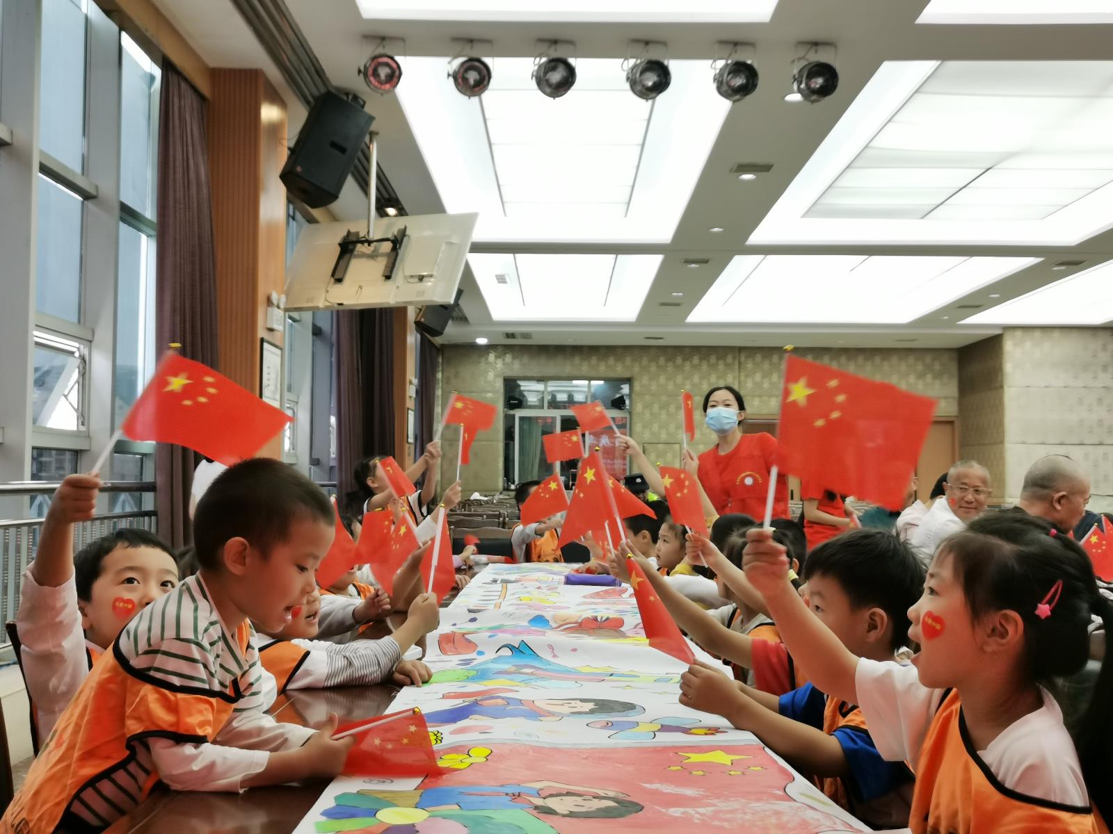 微信图片_20250930100209_15_652.jpg